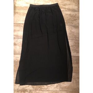 Black H&M skirt